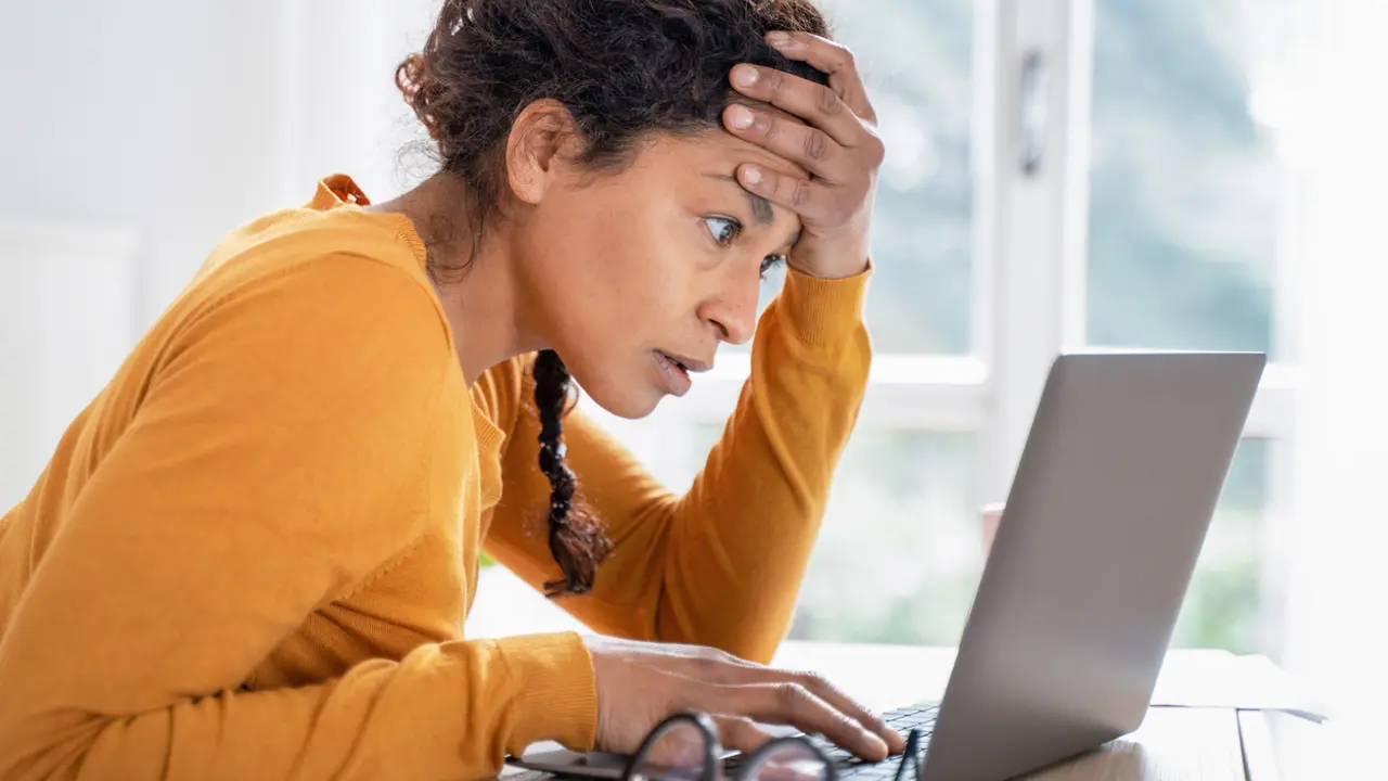 Spotting imposter bonds and term deposit scams