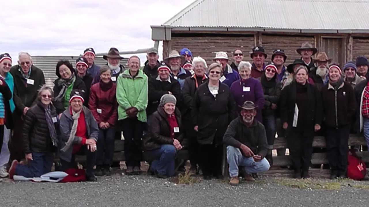 Intrepid travellers follow the course of the Darling River