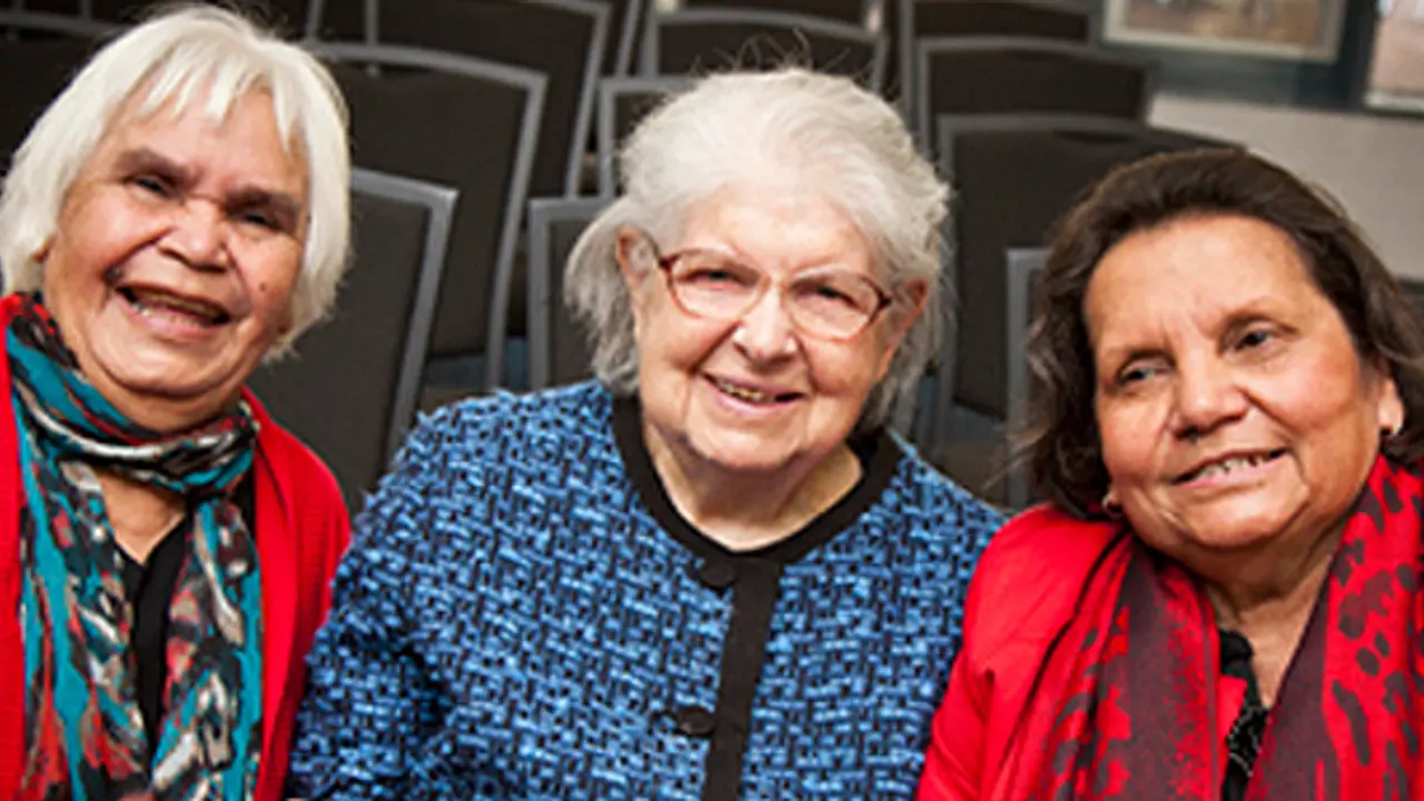 Vale, Freda Whitlam