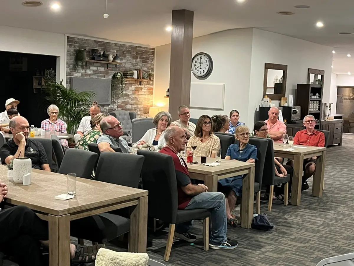 Insert image caption here!