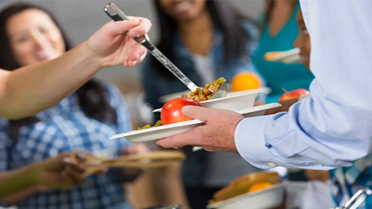 Parkes Uniting Church Makes a Meal of It