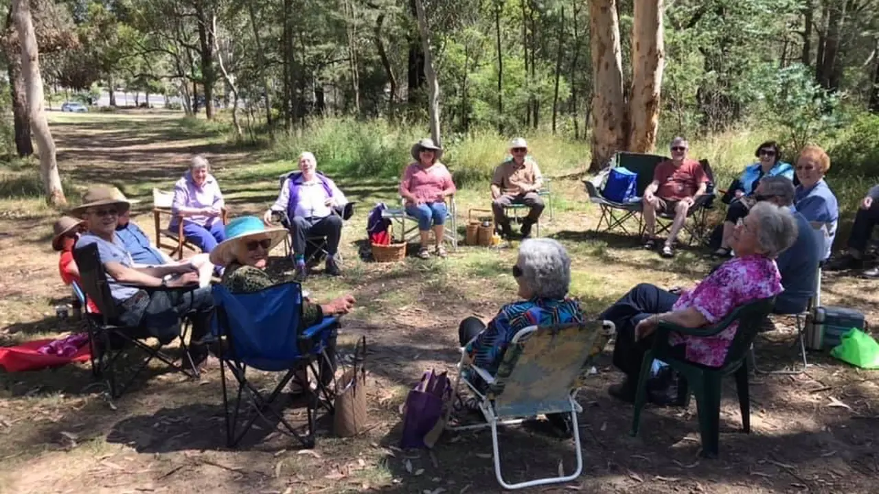 Glenbrook comes to Christ’s table in the park