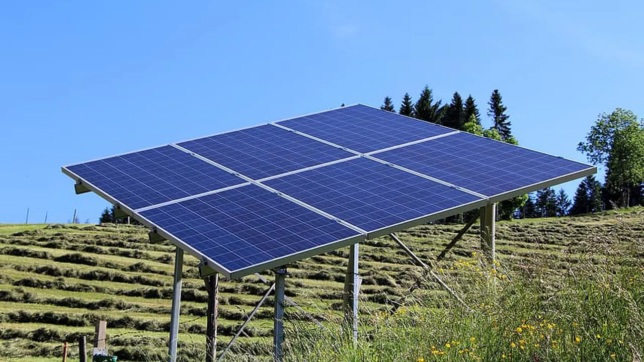 Call to ask local councils to join power program