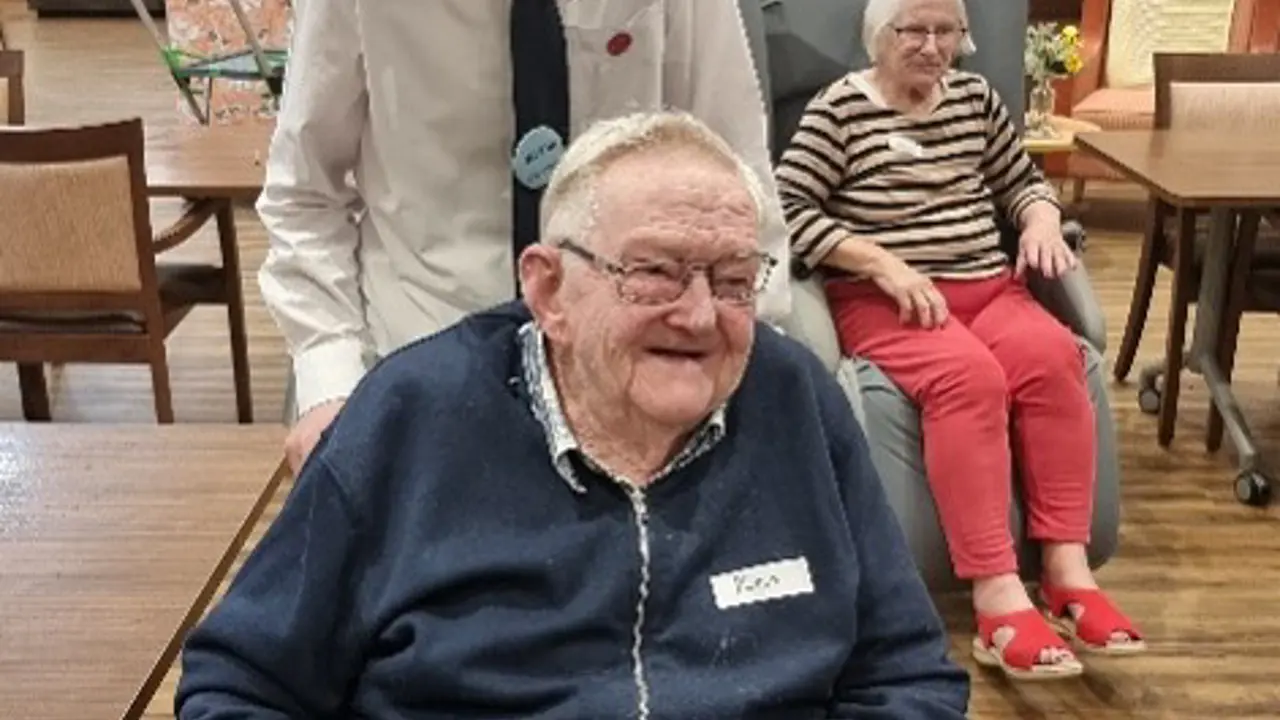 Bridging the Gap in the Intergenerational Space
