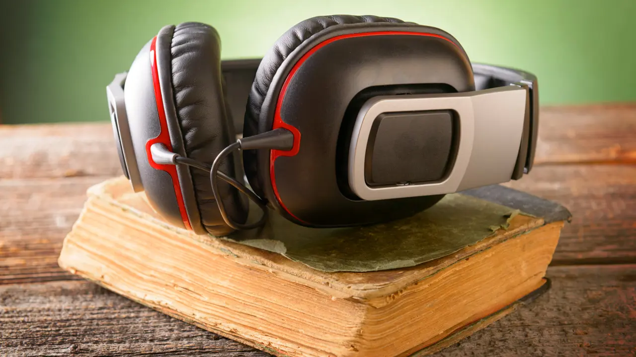 New preachers’ podcast invites listeners to unpack lectionary By the Well