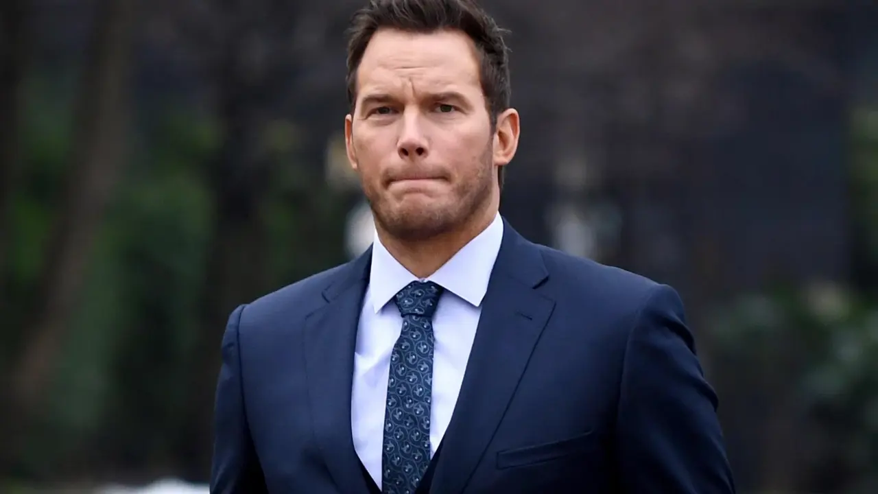 James Gunn defends Chris Pratt against criticism over beliefs