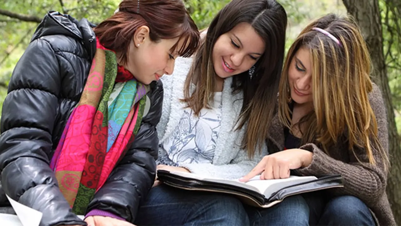 Nurturing Spiritual Growth: The Transformative Power of Reading the Bible